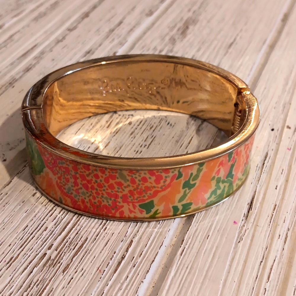 Lilly Pulitzer Boca Floral Enameled Hinged Bangle Bracelet Gold Pink OS